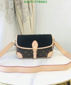 Louis Vuitton Replica Sologne crossbody bag black