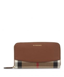 Replica Burberry Elmore wallet Zipped Around Brown