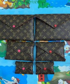 LOUIS VUITTON Kirigami Pochette Monogram Envelope Pouch 3-in-1 AAAA+