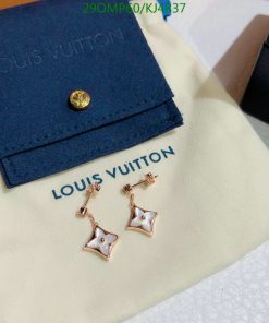 Designer star-shaped earrings with brand pouch.