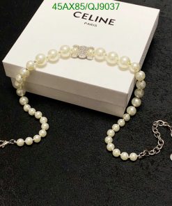 Pearl bracelet with diamond clasp and Celine box.