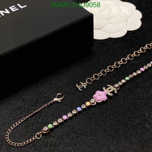 Elegant floral charm bracelet with colorful beads