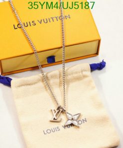 Louis Vuitton necklace with box and pouch.