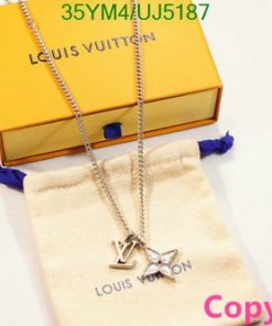 Louis Vuitton necklace with box and dust bag