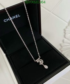 Chanel necklace in box with logo pendant