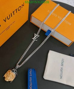 Louis Vuitton necklace with box and dustbag.